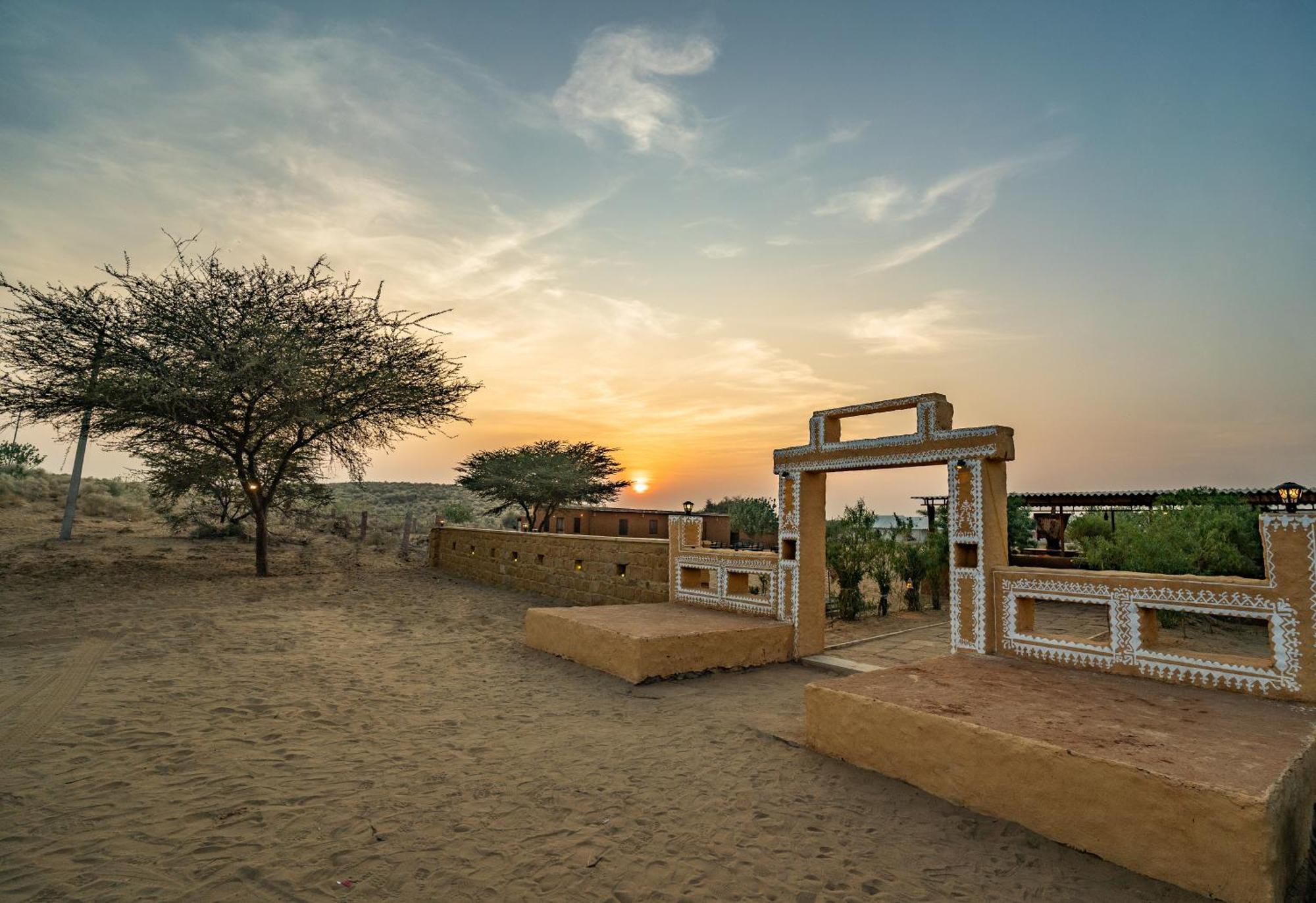 Tripli Hotels Stay Inn Resort Jaisalmer Sam Exterior photo